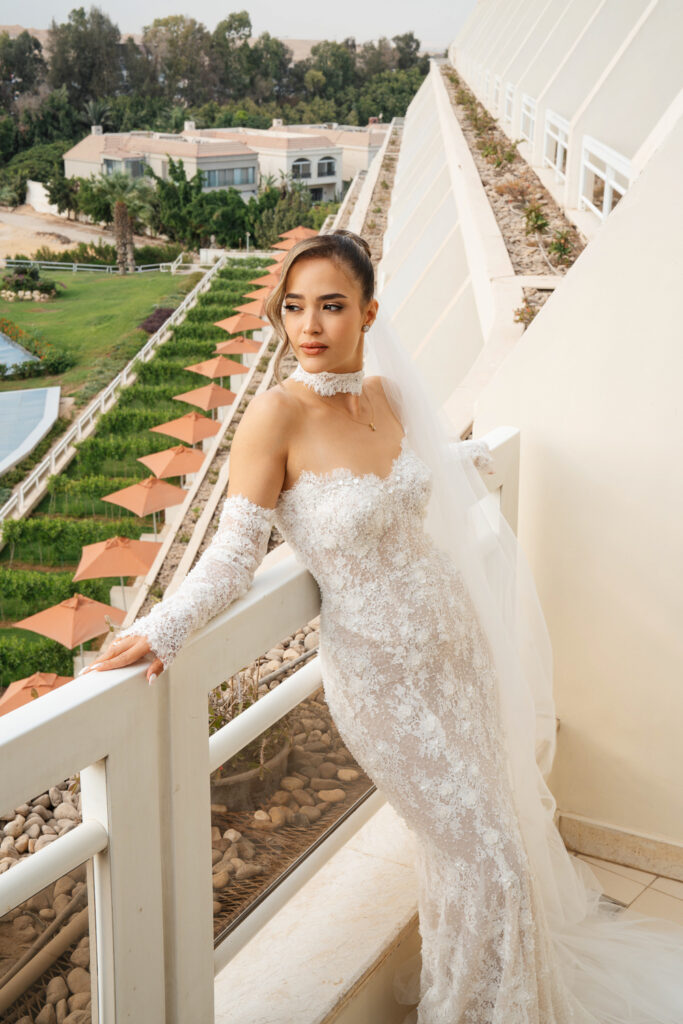 Elegant bride in lace gown. | Gabys Films